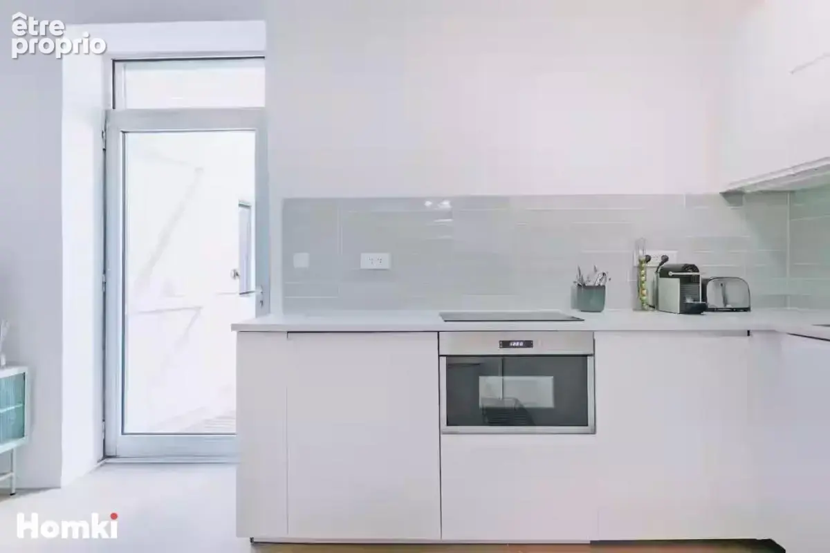 Appartement T2 de 32 m² à Marseille 13006, Rue Paradis - photo 8