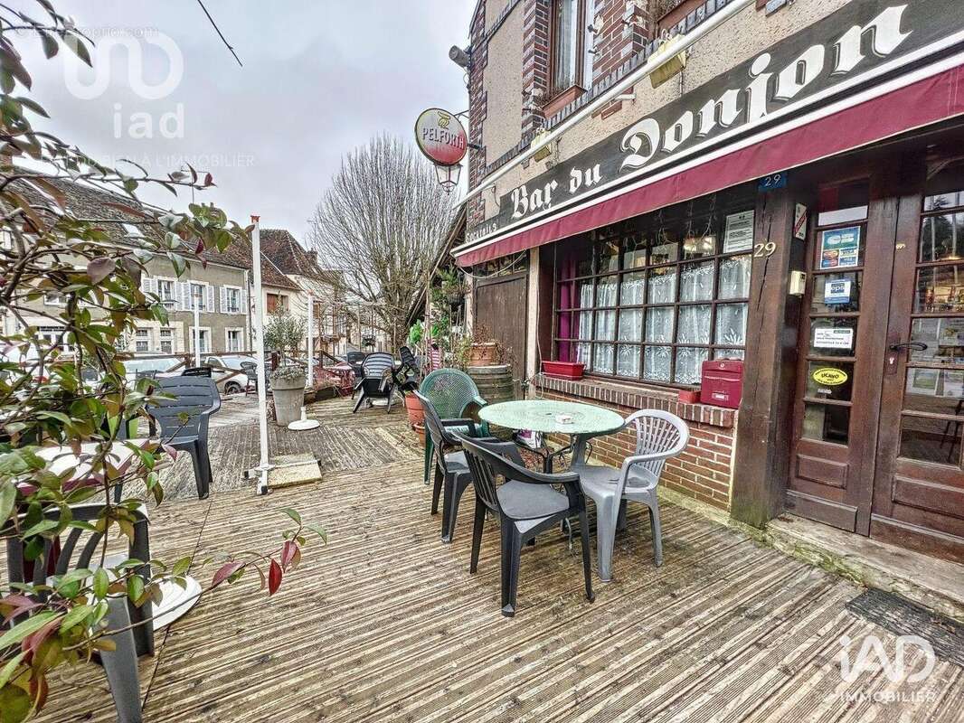 Photo 2 - Commerce à CHATEAU-RENARD