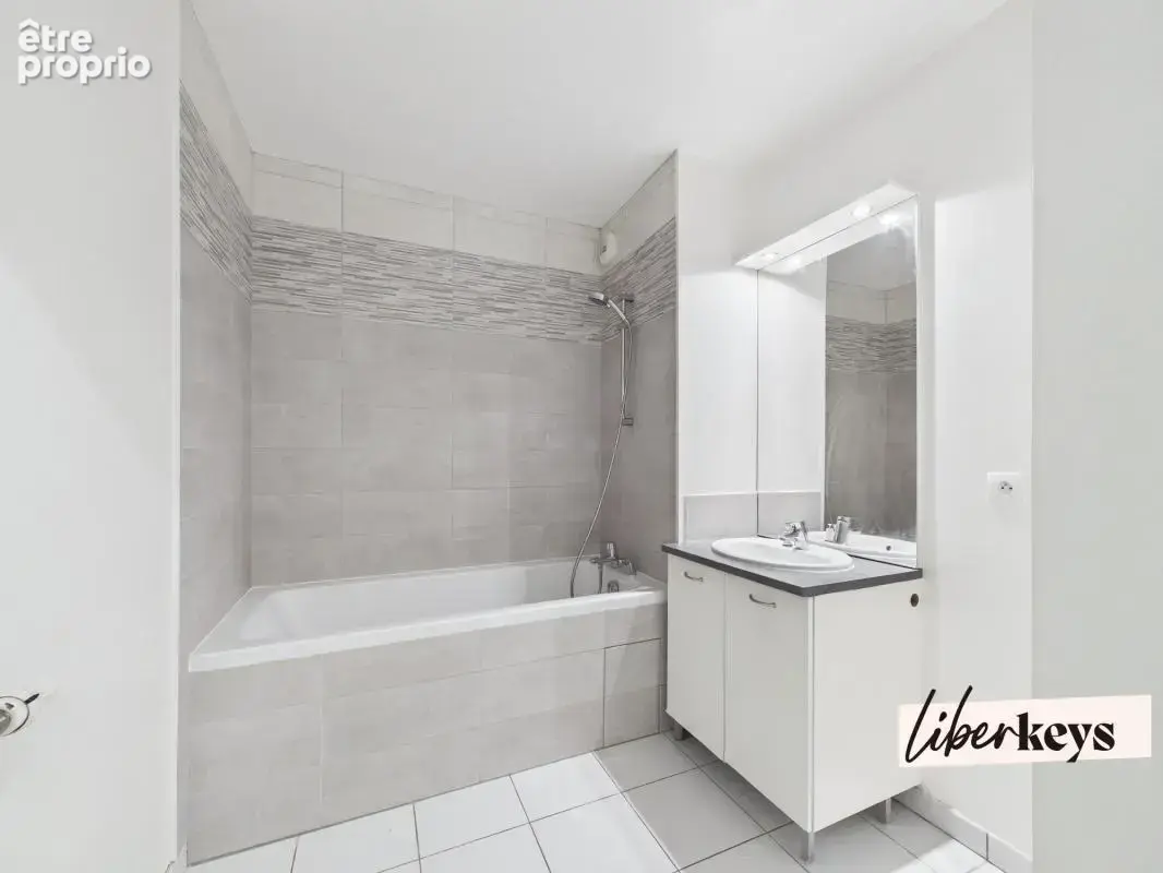 Appartement T3 65m2 - Villenave d'Onon - 64m2 de Jardin - photo 5