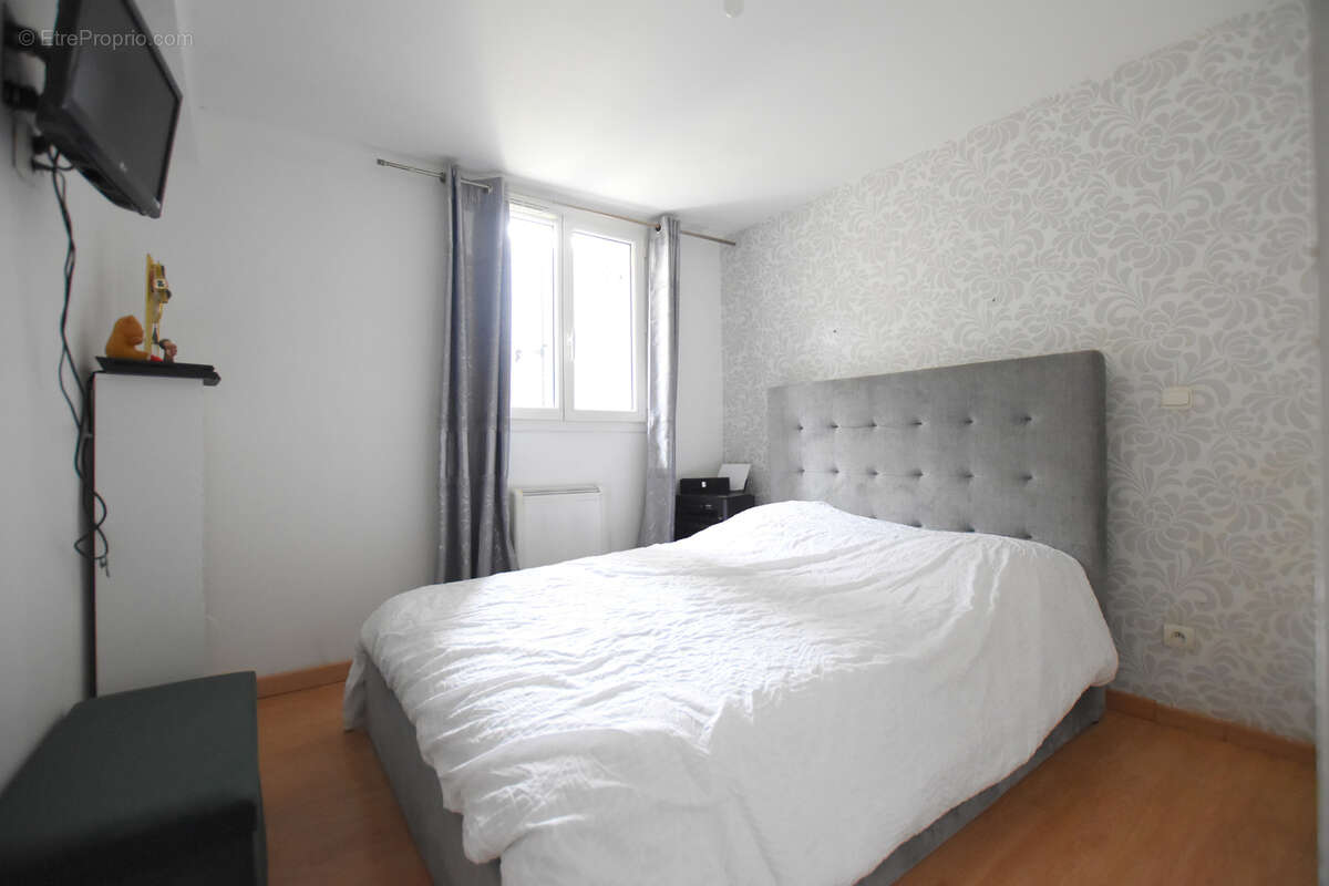 Appartement à LES ESSARTS-LE-ROI