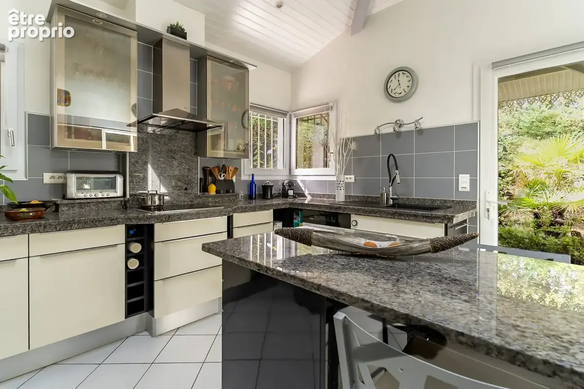 Maison 5 pièces 132 m² à vendre à La Teste-De-Buch (33260) - photo 9