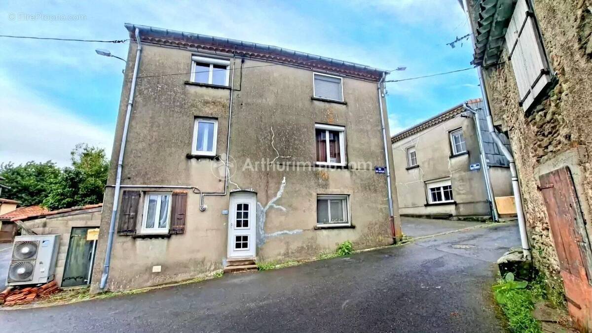 Maison à AIGUEFONDE