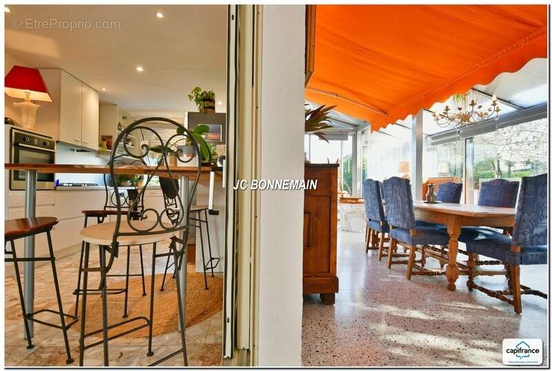 Maison à LE CHATEAU-D'OLERON