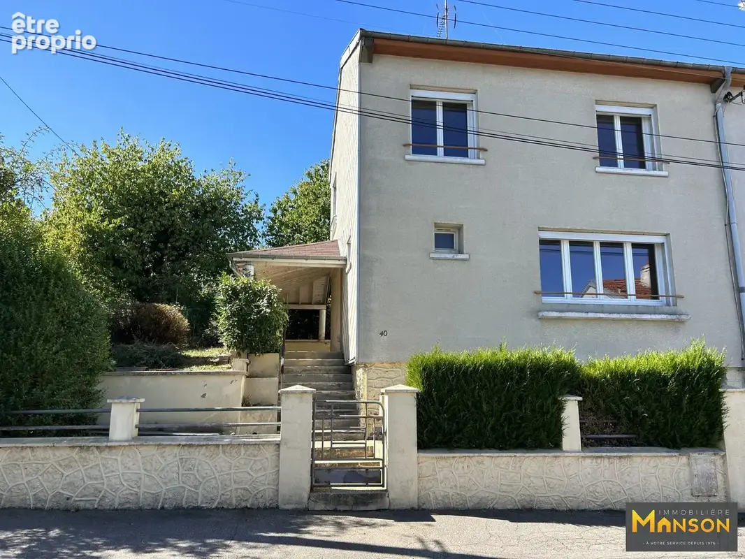 Photo Maison à Pont-Saint-Vincent au prix de 156 600€