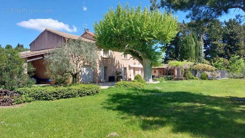 Maison à CABANNES
