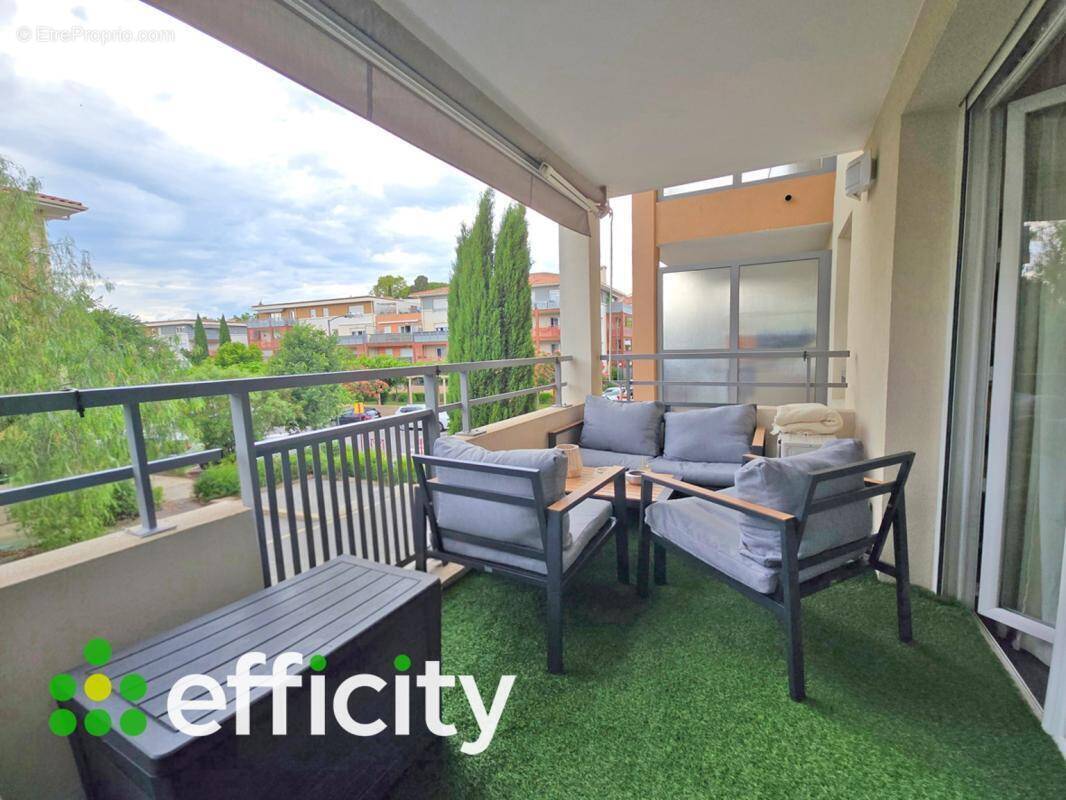 Appartement à PUGET-SUR-ARGENS