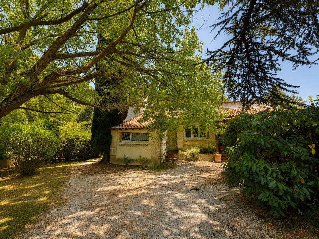 Maison charme et calme bouc bel air -  plain - pied - piscine - sans vis a vis - photo 6