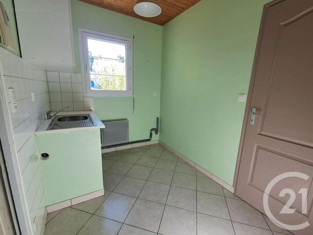 Maison à GROSBREUIL