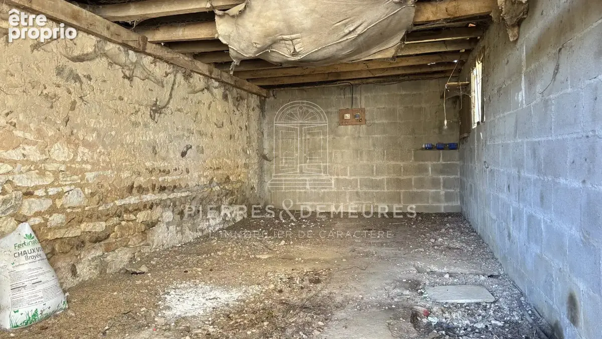 Fermette sur 1 hectare et plus possiblement - photo 18