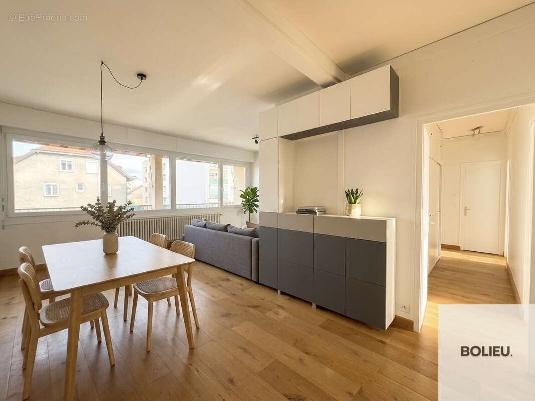 Appartement à ANNEMASSE