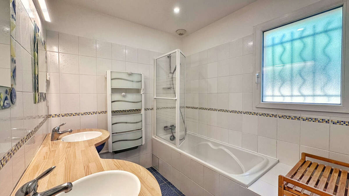 Maison 180m² à pignols - photo 8