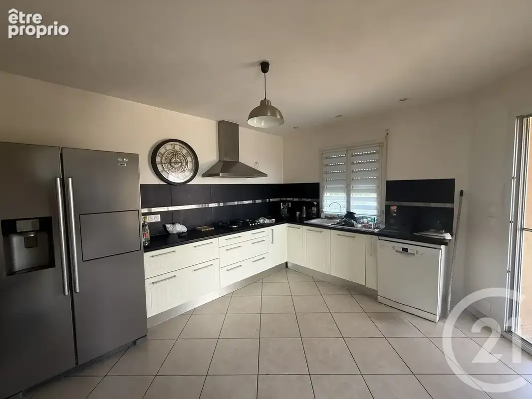 Maison 5 pièces 131 m² à vendre à Orthez (64300) - photo 4