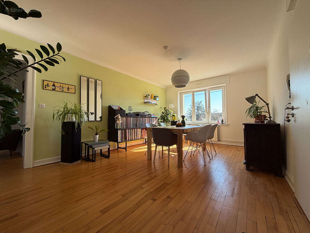 Appartement à MALLING