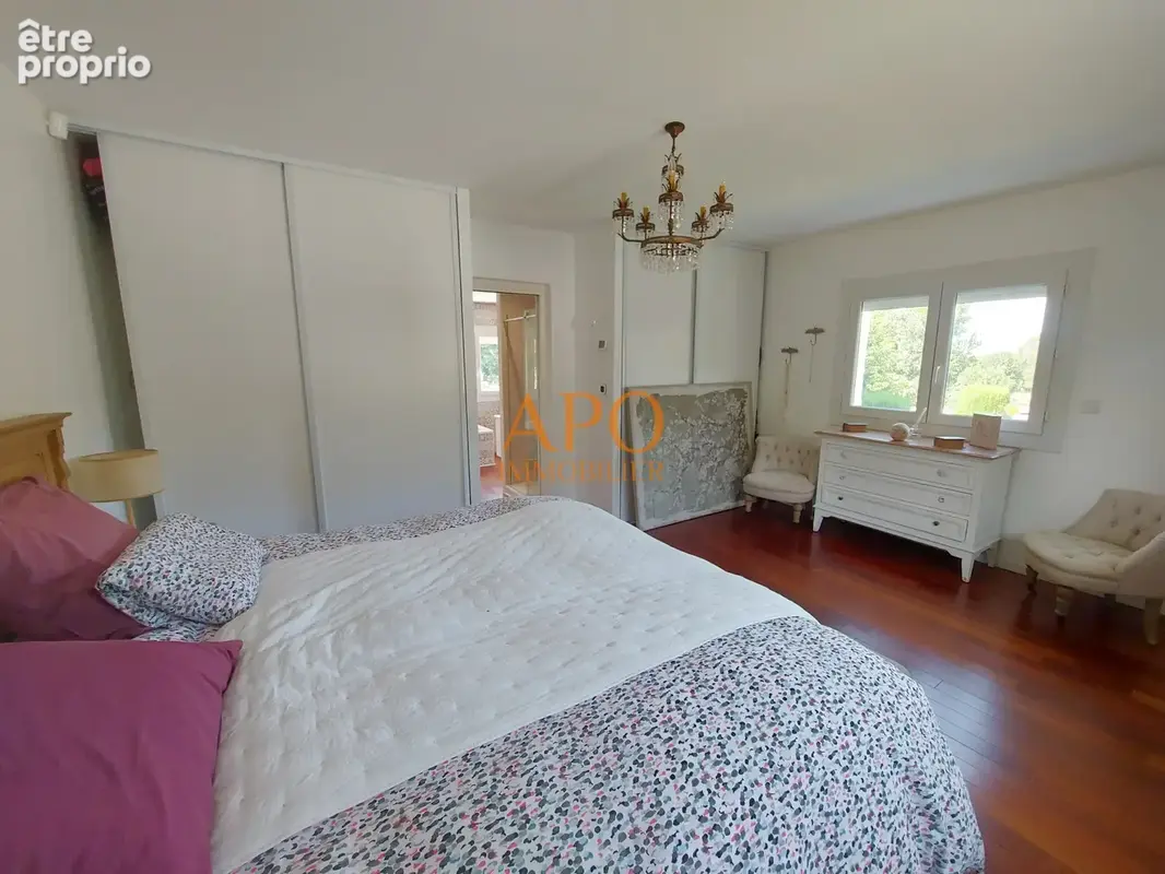 Bastide T9 + 2 villas T3 et T2 sur 6200 m2 de terrain - photo 13