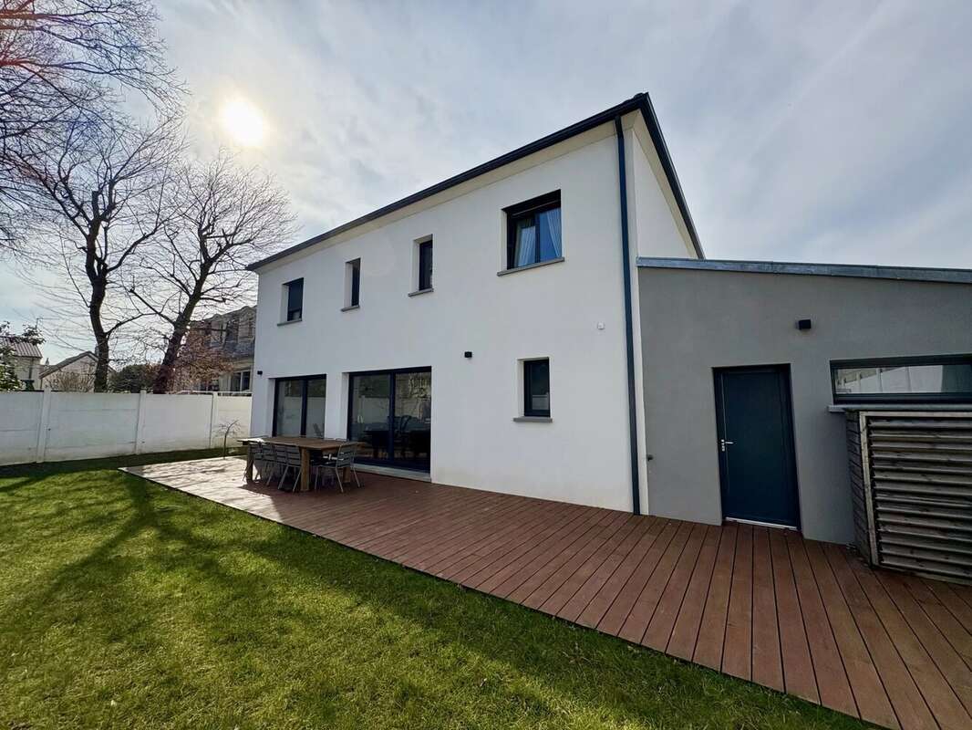 Maison à LE PLESSIS-TREVISE