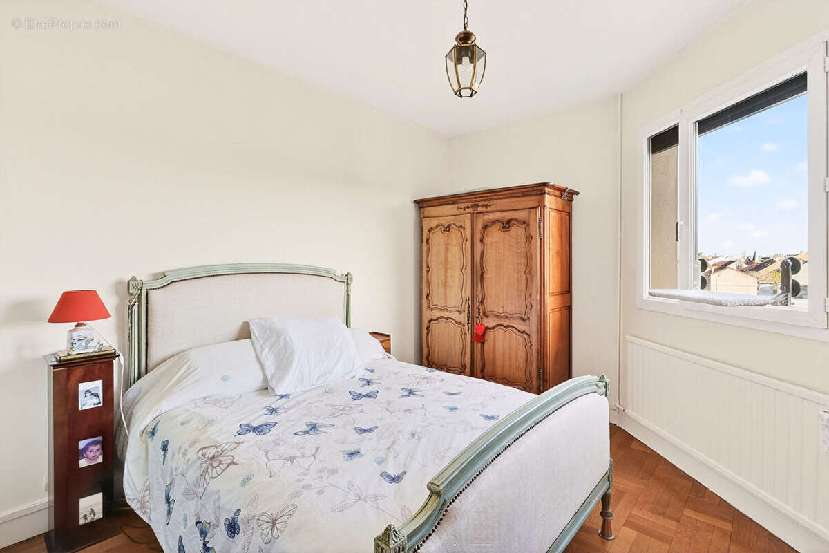 Appartement Colombes 3 pièce(s) 68 m2 - photo 8
