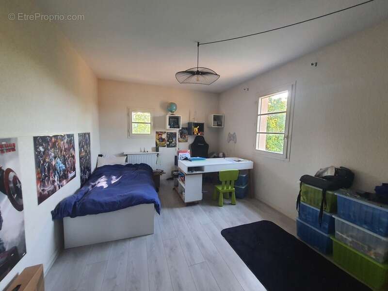 Maison à ROMANS-SUR-ISERE