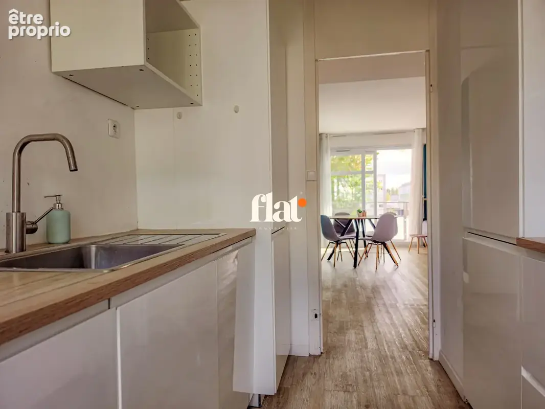 Appartement T6 + CAVE+ parking libre / Beausejour / tram 3 - DPE E. - photo 17
