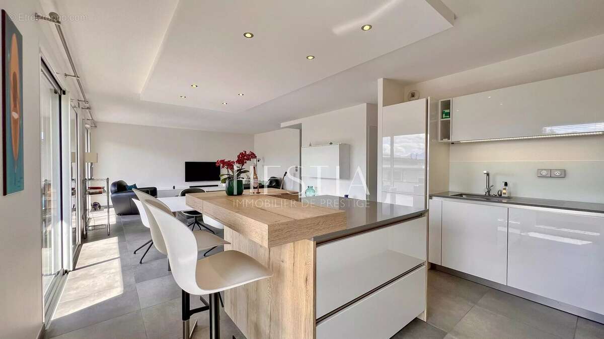 Appartement à ANNECY-LE-VIEUX