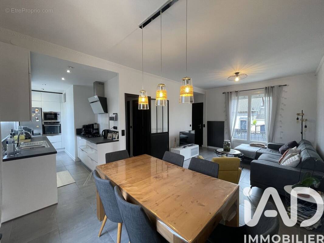 Photo 1 - Maison à AULNAY-SOUS-BOIS