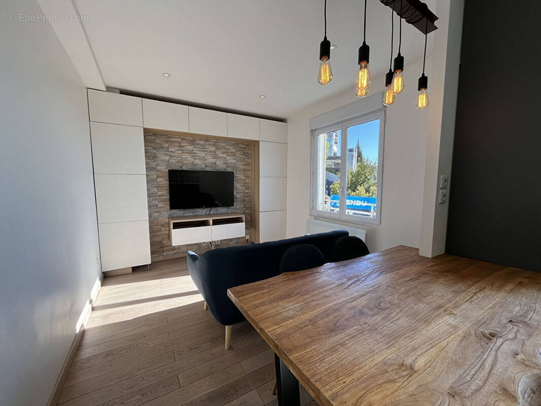 Appartement à LE PLESSIS-ROBINSON