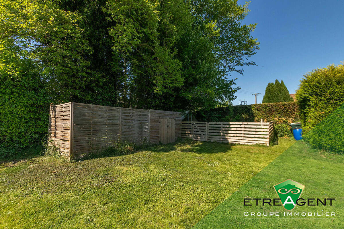 Maison à FOUQUEVILLE