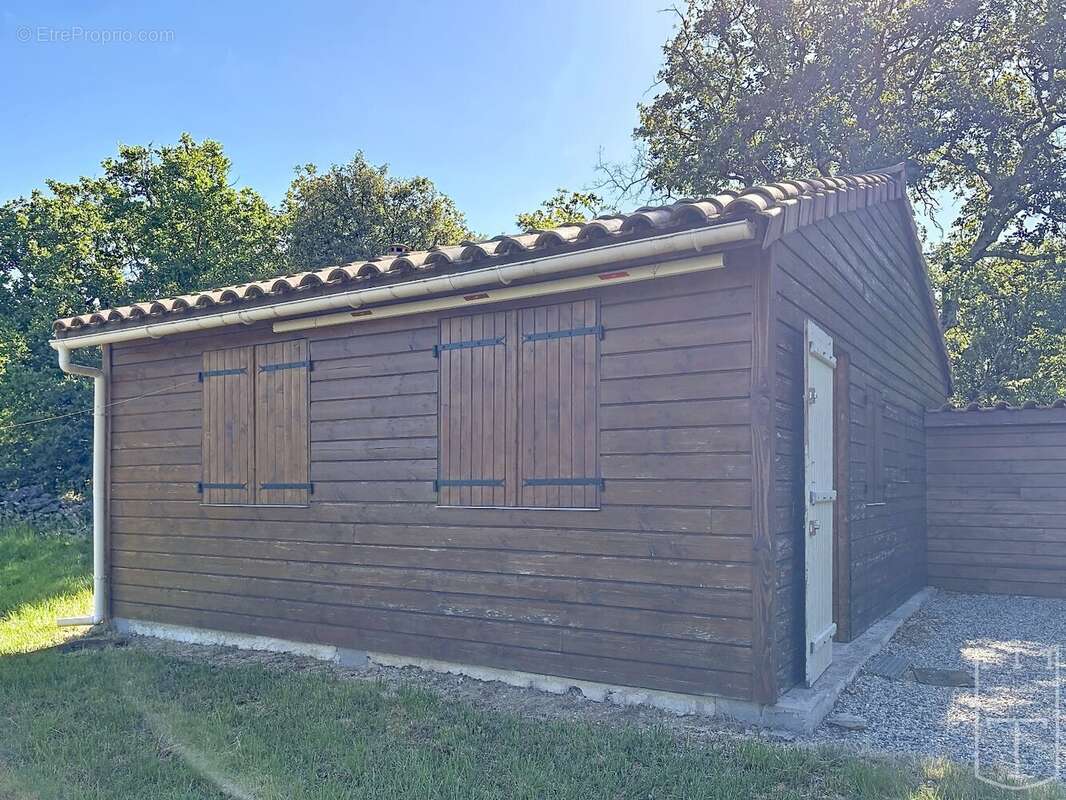Maison à RUOMS