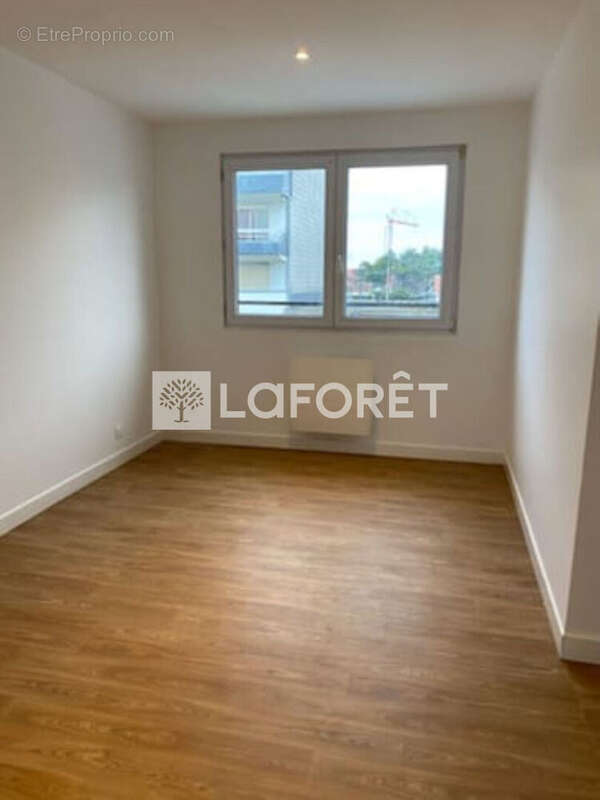 Appartement à CAMIERS