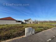 Terrain à MONTAGNY-LES-BEAUNE