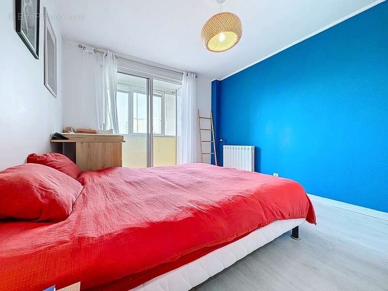 Appartement à RILLIEUX-LA-PAPE