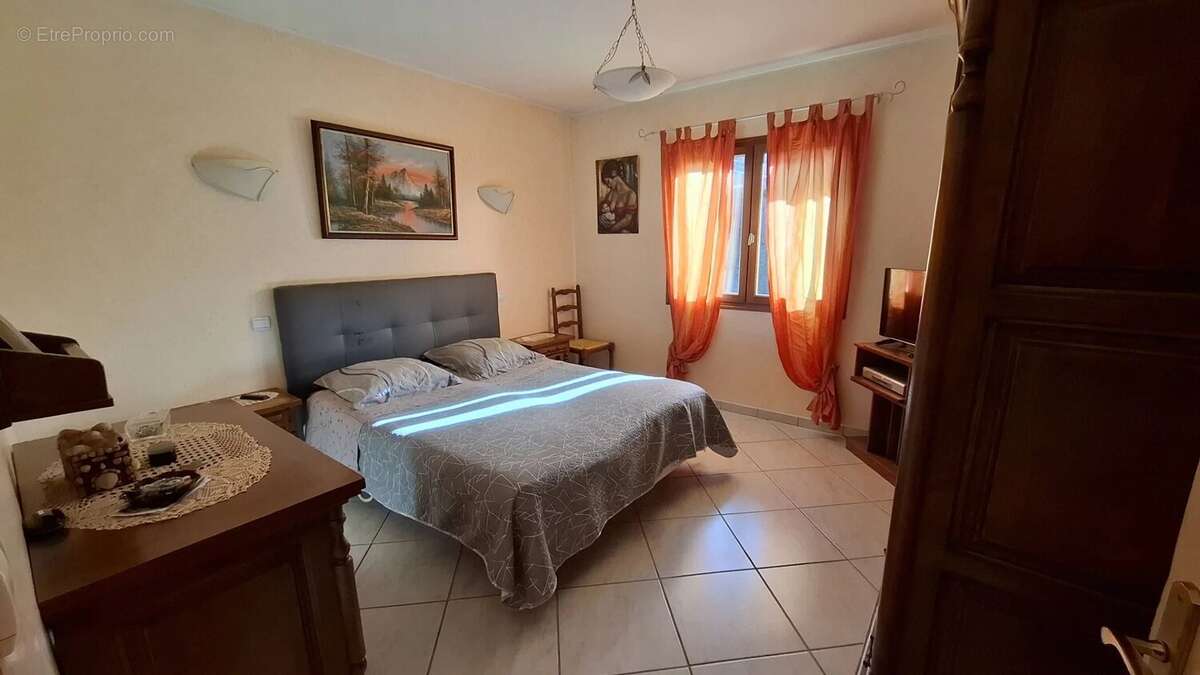 Maison à VIF