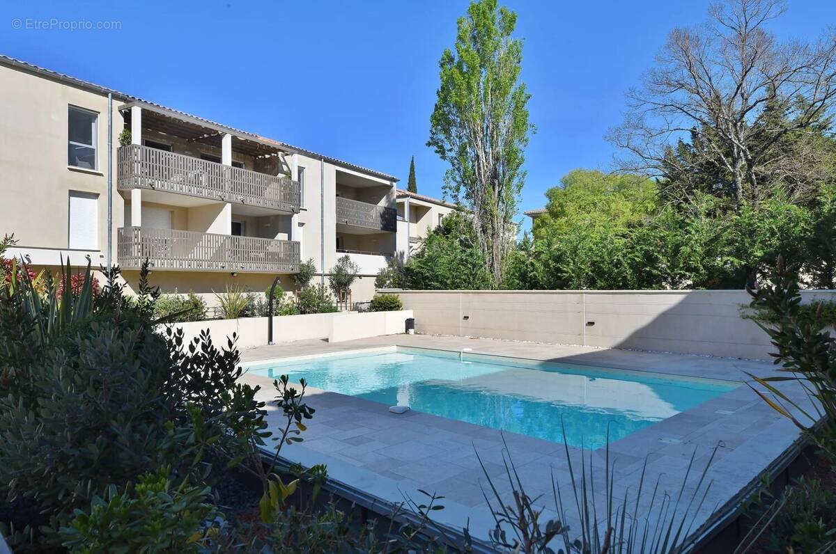Appartement à UZES