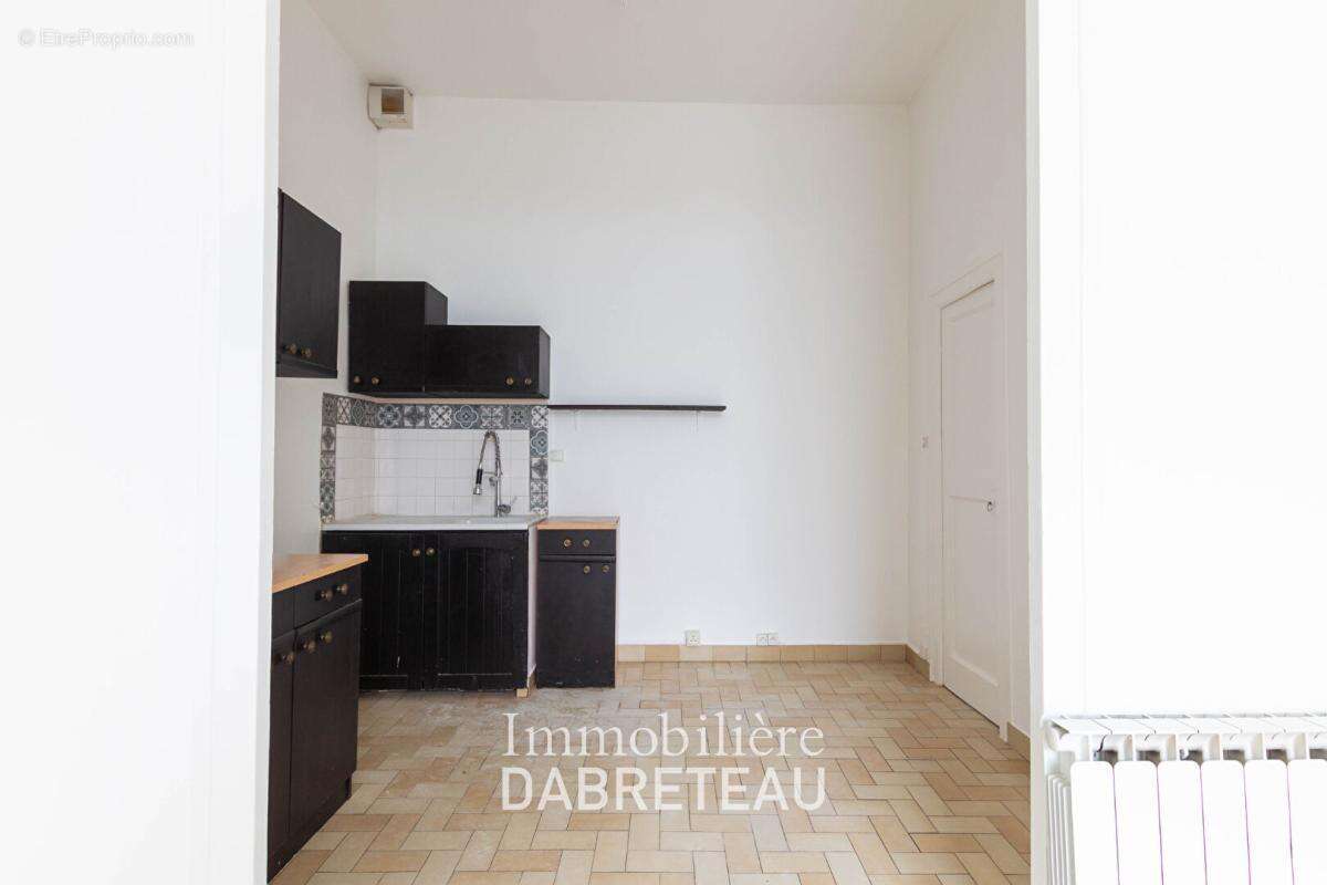 Villeurbanne - Métro Flachet - T3 de 69m2 avec jardin - photo 3