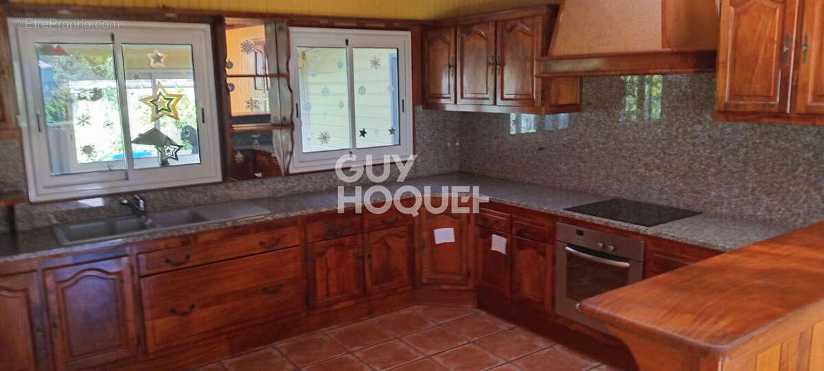 Maison à LA PLAINE-DES-PALMISTES