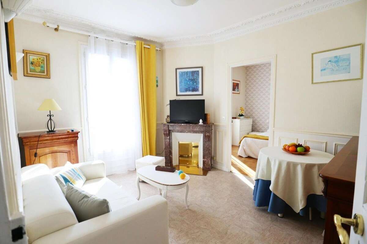Photo 5 - Appartement à SAINT-DENIS