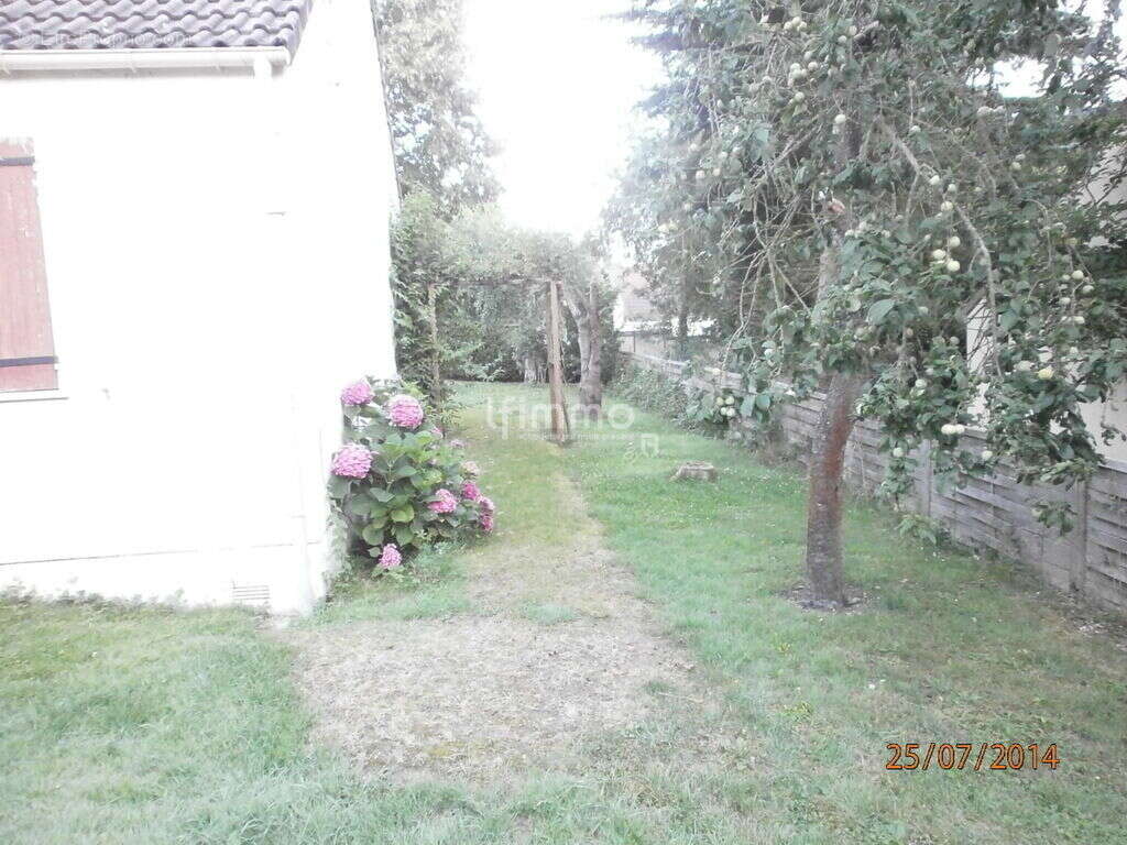 Maison familiale de plain pied à Bellot/la Ferté Gaucher 4 chamb - photo 20