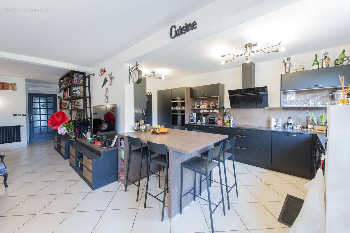 Maison à MARSEILLE-12E