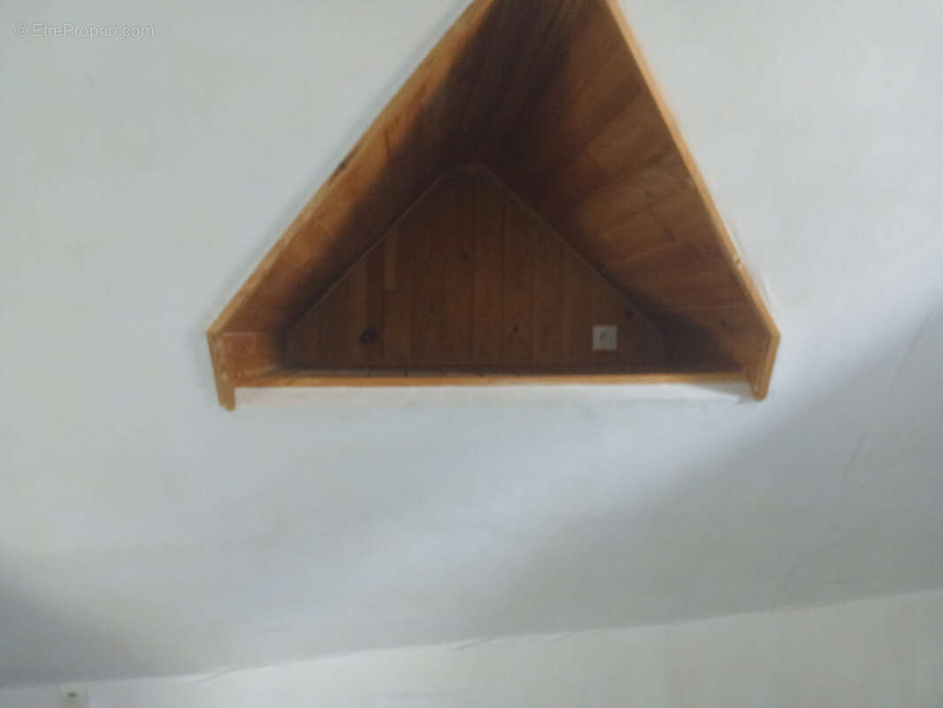 Appartement à JOUY-LE-CHATEL