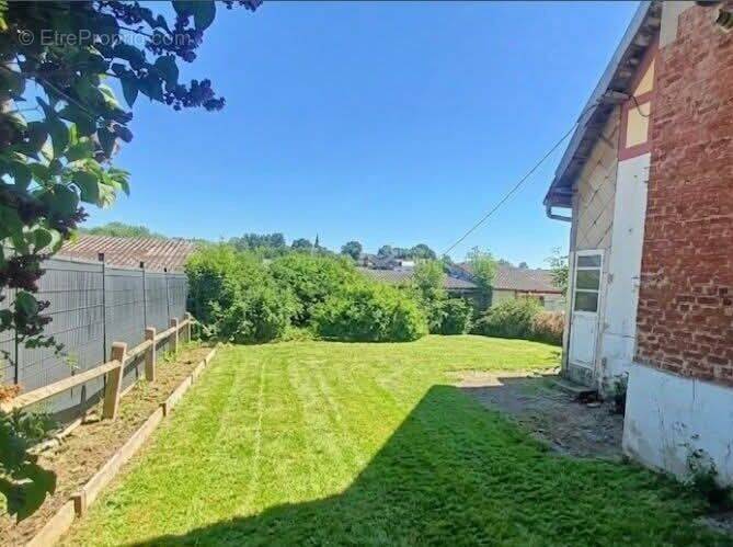 Photo 1 - Maison à AVESNELLES