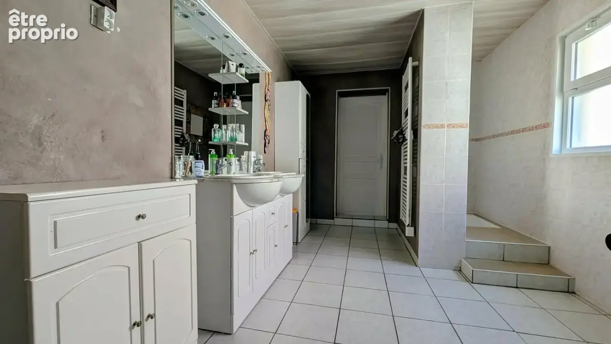 Maison familiale de 160m2 viable de plain-pied avec une vue imprenable. - photo 10