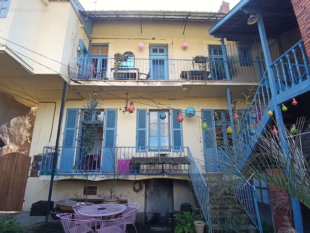 Maison à CAPDENAC-GARE