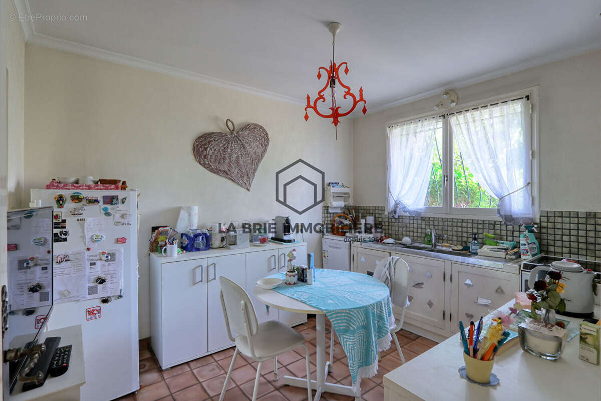 Maison à VILLECRESNES