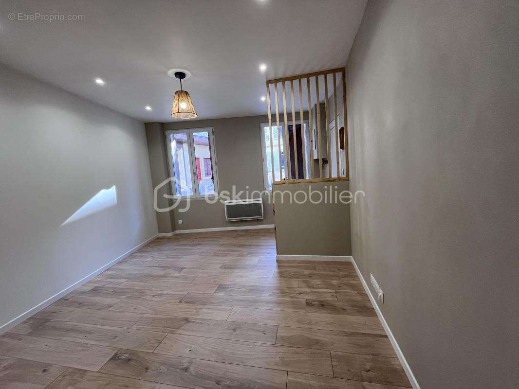 Appartement à SOREZE