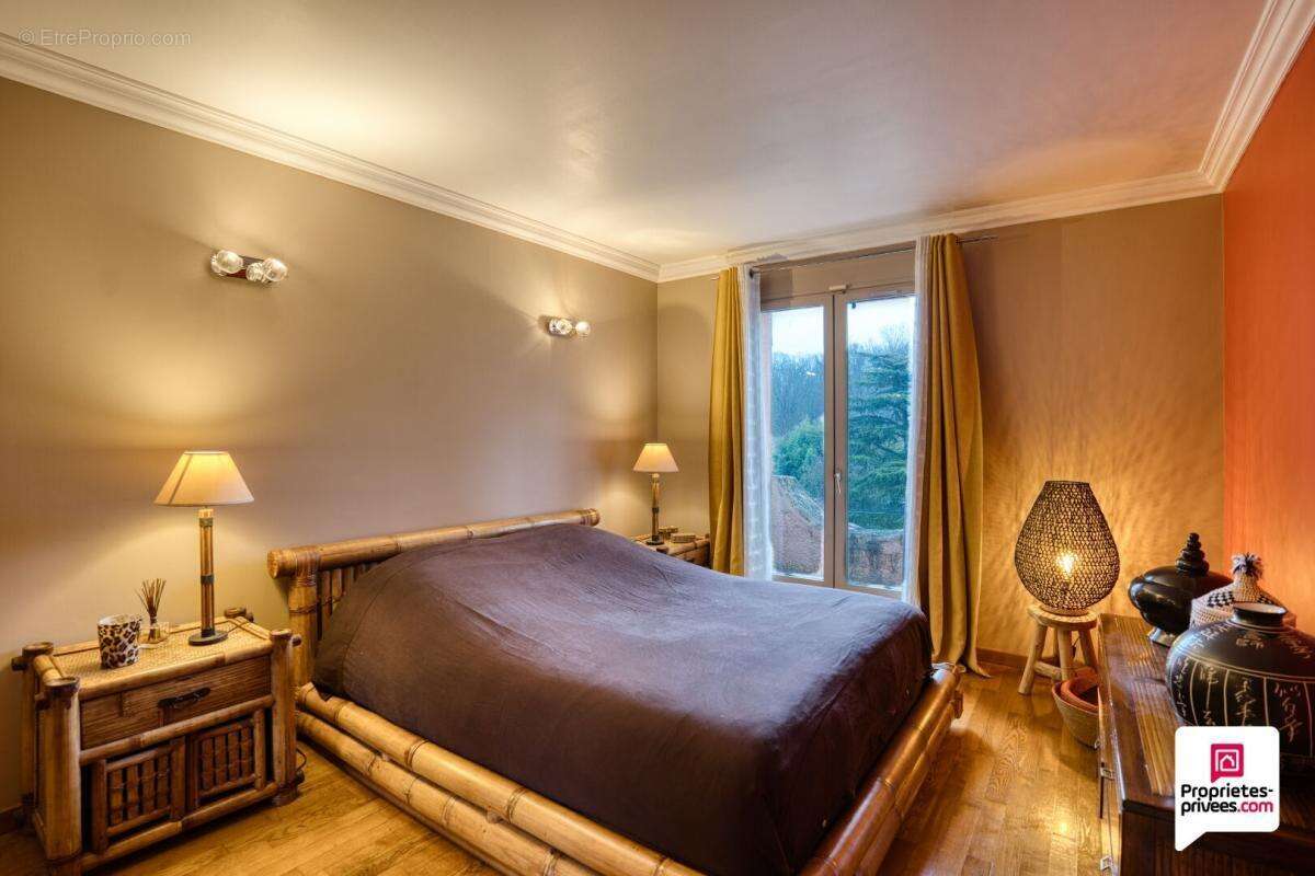 Magnifique maison familiale de 158 m2  + sous sol - Terrain  2445 m2 - photo 14