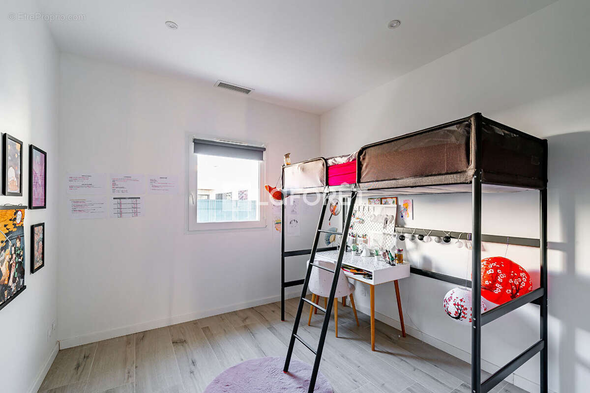 Maison à SAINT-ANDRE-DE-CUBZAC