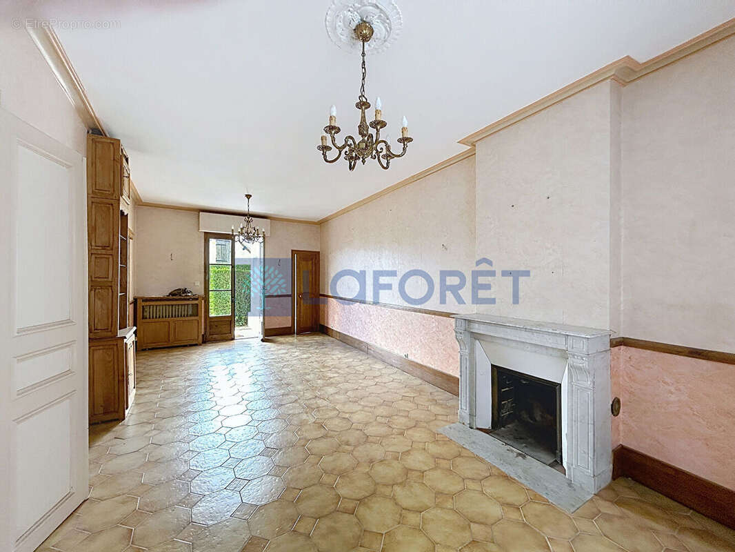 Maison à VERNEUIL-SUR-AVRE