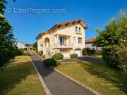 Maison à AUREC-SUR-LOIRE
