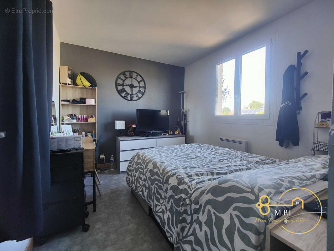 Maison 80 m² à La Chartre-Sur-Le-Loir  - photo 7