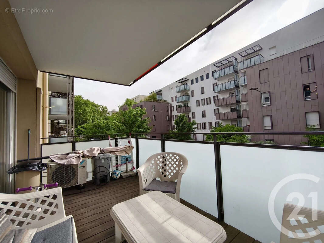 Appartement à SAINT-FONS