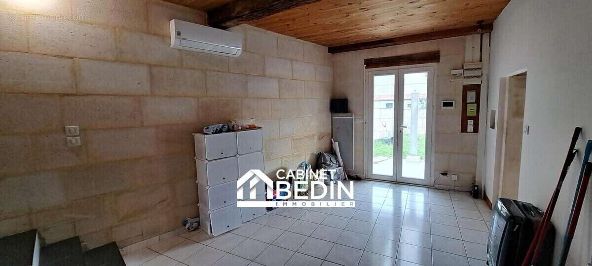 Maison à IZON